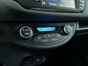 Toyota Yaris (2020) thumbnail 20