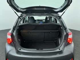 Toyota Yaris (2020) thumbnail 25