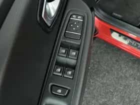 Renault Clio (2018) thumbnail 12