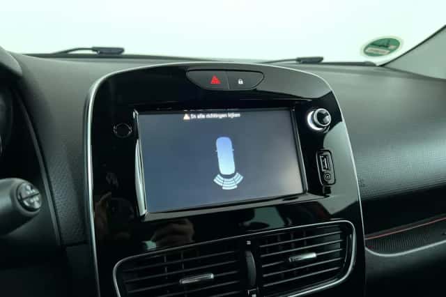 Renault Clio (2018) thumbnail 20