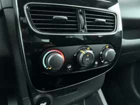 Renault Clio (2018) thumbnail 21