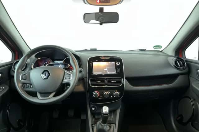 Renault Clio (2018) thumbnail 25