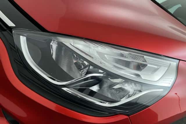 Renault Clio (2018) thumbnail 9