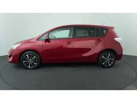 Toyota Verso (2017) thumbnail 2