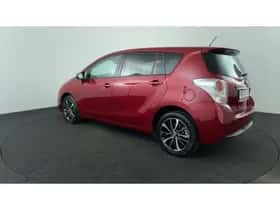 Toyota Verso (2017) thumbnail 3