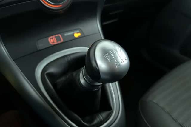 Toyota Verso (2017) thumbnail 23