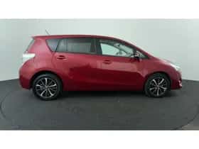 Toyota Verso (2017) thumbnail 6