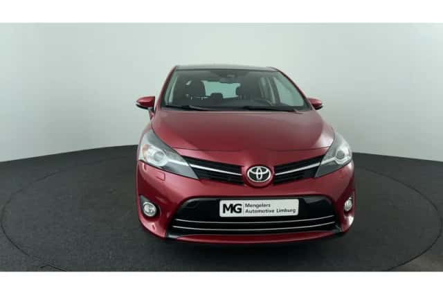 Toyota Verso (2017) thumbnail 8