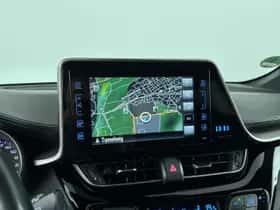 Toyota C-HR (2019) thumbnail 19