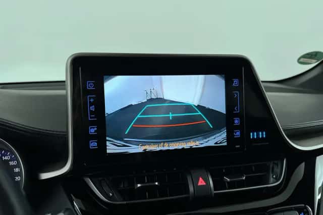 Toyota C-HR (2019) thumbnail 20