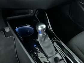 Toyota C-HR (2019) thumbnail 22
