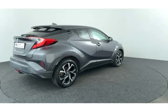 Toyota C-HR (2019) thumbnail 5