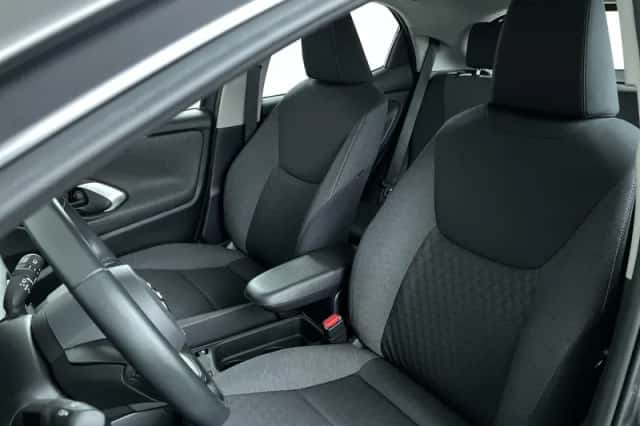 Toyota Yaris (2022) thumbnail 11