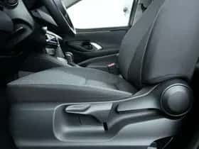 Toyota Yaris (2022) thumbnail 13