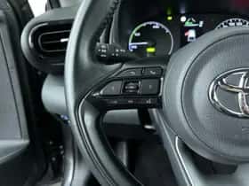 Toyota Yaris (2022) thumbnail 15