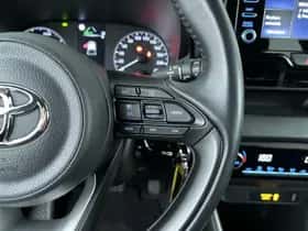 Toyota Yaris (2022) thumbnail 16