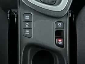 Toyota Yaris (2022) thumbnail 22