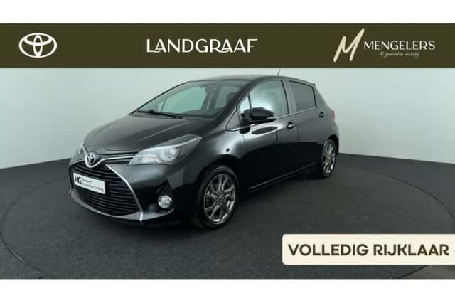 Toyota Yaris (2014) thumbnail 1