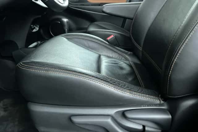 Toyota Yaris (2014) thumbnail 13