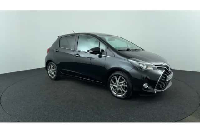 Toyota Yaris (2014) thumbnail 7