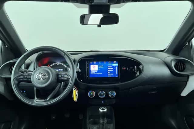 Toyota Aygo X (2024) thumbnail 24