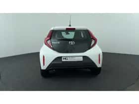 Toyota Aygo X (2024) thumbnail 4