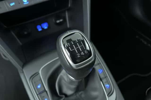 Hyundai Kona (2019) thumbnail 21