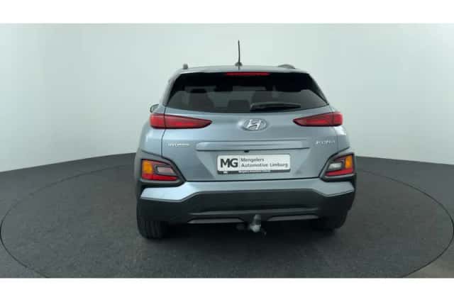 Hyundai Kona (2019) thumbnail 4