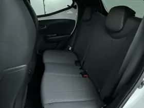 Toyota Aygo (2022) thumbnail 23
