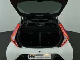 Toyota Aygo (2022) thumbnail 25