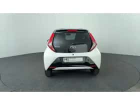 Toyota Aygo (2022) thumbnail 4