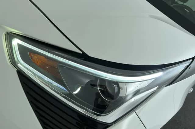 Toyota Aygo (2022) thumbnail 9