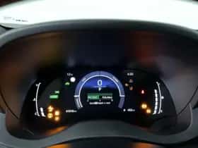 Toyota Yaris Cross (2024) thumbnail 17