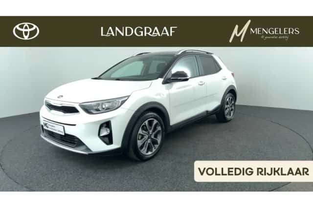 Kia Stonic (2019) thumbnail 1