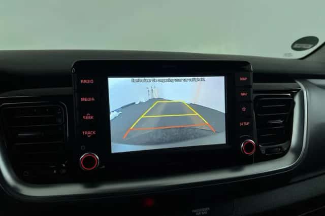 Kia Stonic (2019) thumbnail 20
