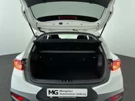 Kia Stonic (2019) thumbnail 26