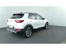Kia Stonic (2019) thumbnail 5