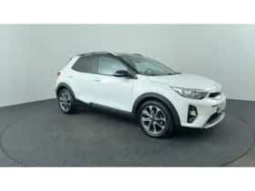 Kia Stonic (2019) thumbnail 7