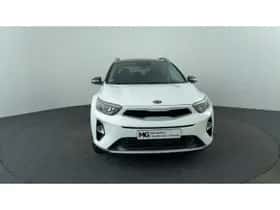 Kia Stonic (2019) thumbnail 8