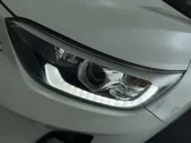 Kia Stonic (2019) thumbnail 9