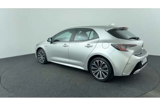 Toyota Corolla (2019) thumbnail 3
