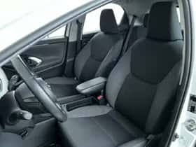 Toyota Yaris (2020) thumbnail 11