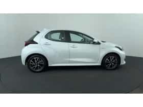Toyota Yaris (2020) thumbnail 6