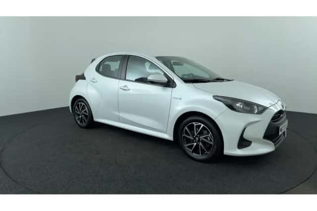Toyota Yaris (2020) thumbnail 7