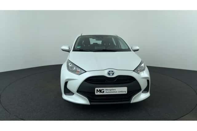 Toyota Yaris (2020) thumbnail 8