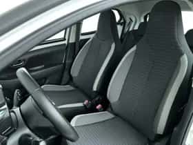 Toyota Aygo (2020) thumbnail 11