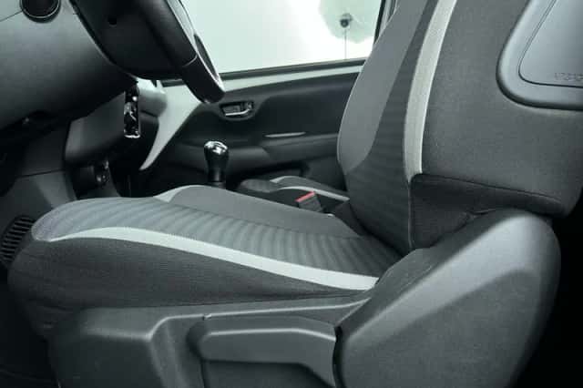 Toyota Aygo (2020) thumbnail 13