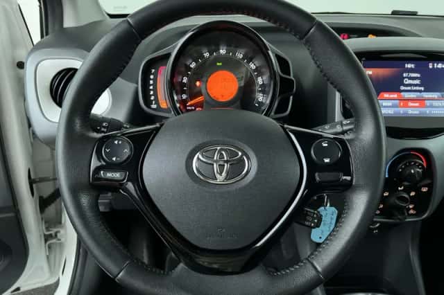 Toyota Aygo (2020) thumbnail 14