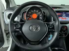 Toyota Aygo (2020) thumbnail 14