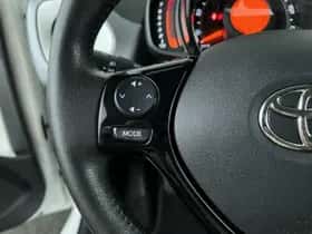 Toyota Aygo (2020) thumbnail 15